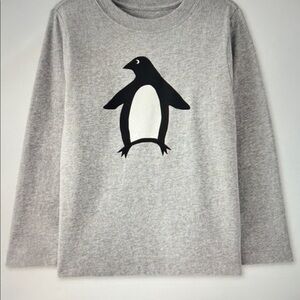 Hanna Andersson Bashful Penguin Holiday T Shirt, 8
